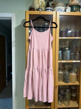 GINKANA Pink Tiered Spaghetti Strap Cami Midi Dress